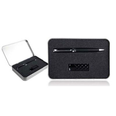 Czarny Set EG S33 - długopis + pendrive Silicon Power 8GB 8 GB
